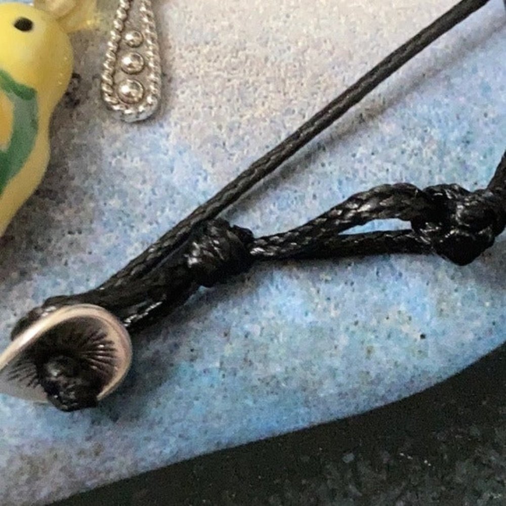 Magic Turtle ceramic button choker - Picture 2 of 10